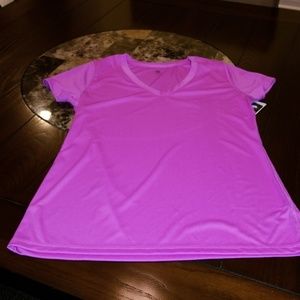 Women's V-neck tech shirt. Aurora purple